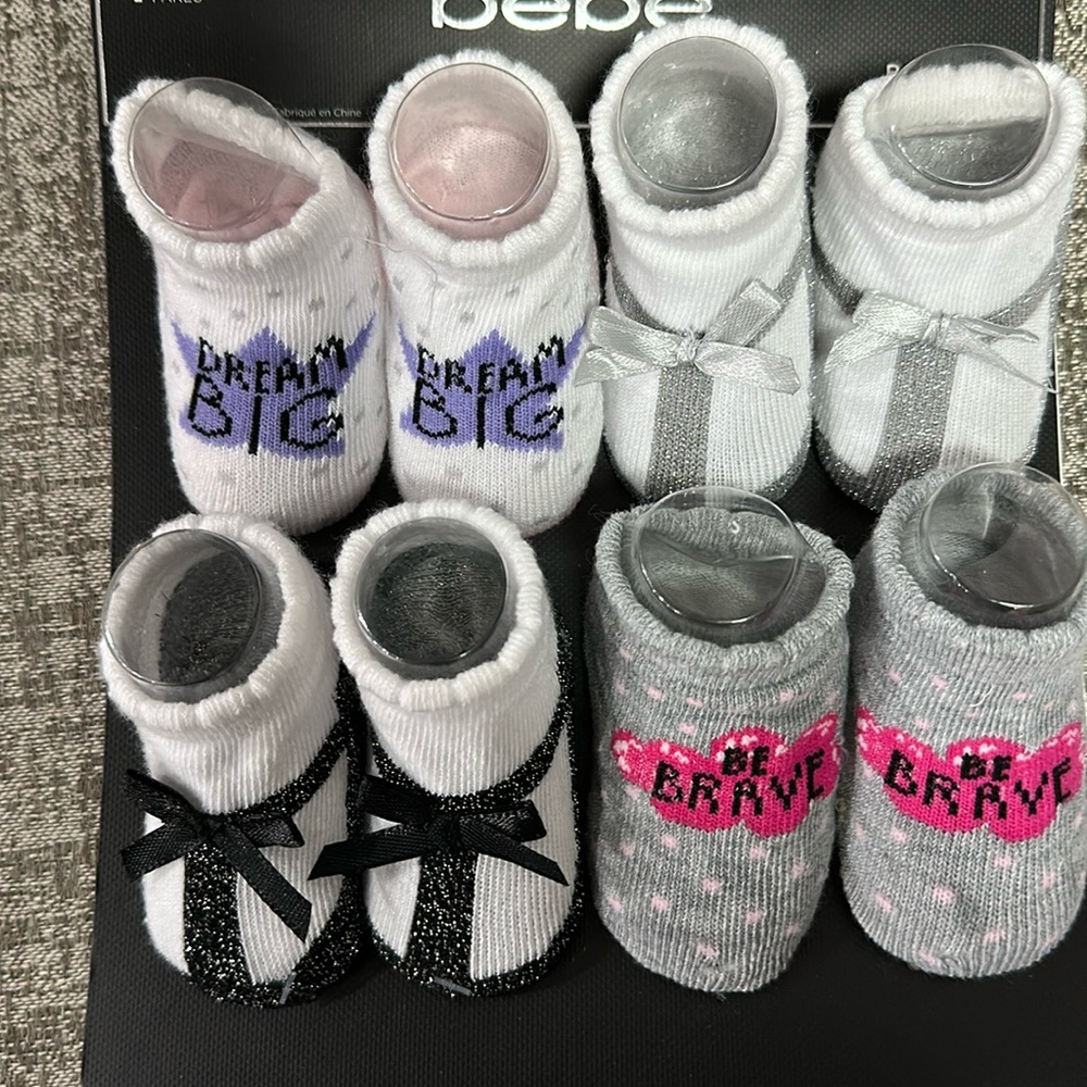 BEBE baby booties 0-12 months 4 pairs new